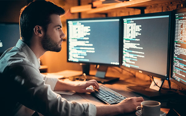 Système d’exécution de fabrication de Critical Manufacturing